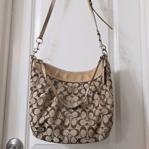 Coach crossbody/shoulder bag